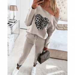 Elegant / sport tracksuit - set with sweater and pants - with heart / beads decorationHoodies & Jumpers