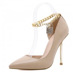 Elegant high heel pumps - with a metal ankle chainPumps
