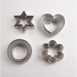 Cookie cutter mold - star / heart / flower - stainless steel - 12 piecesBakeware
