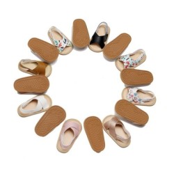 Fashionable leather sandals - for girls / boys - crossed strapShoes