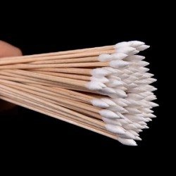 Gun cleaning cotton swabs - tapered wooden sticks - 100 pieces