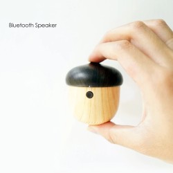 Acorn - mini Bluetooth speaker - wireless - with microphone - chestnut shapedBluetooth speakers