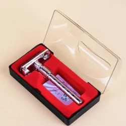 Manual shaving razor - double edge - with bladeShaving