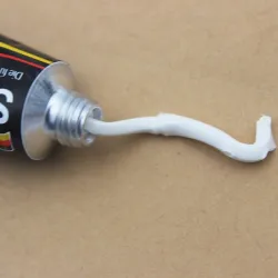 Sealant Fix - super glue - strong bond - for crafts / glass / metal / crystalAdhesives & Tapes